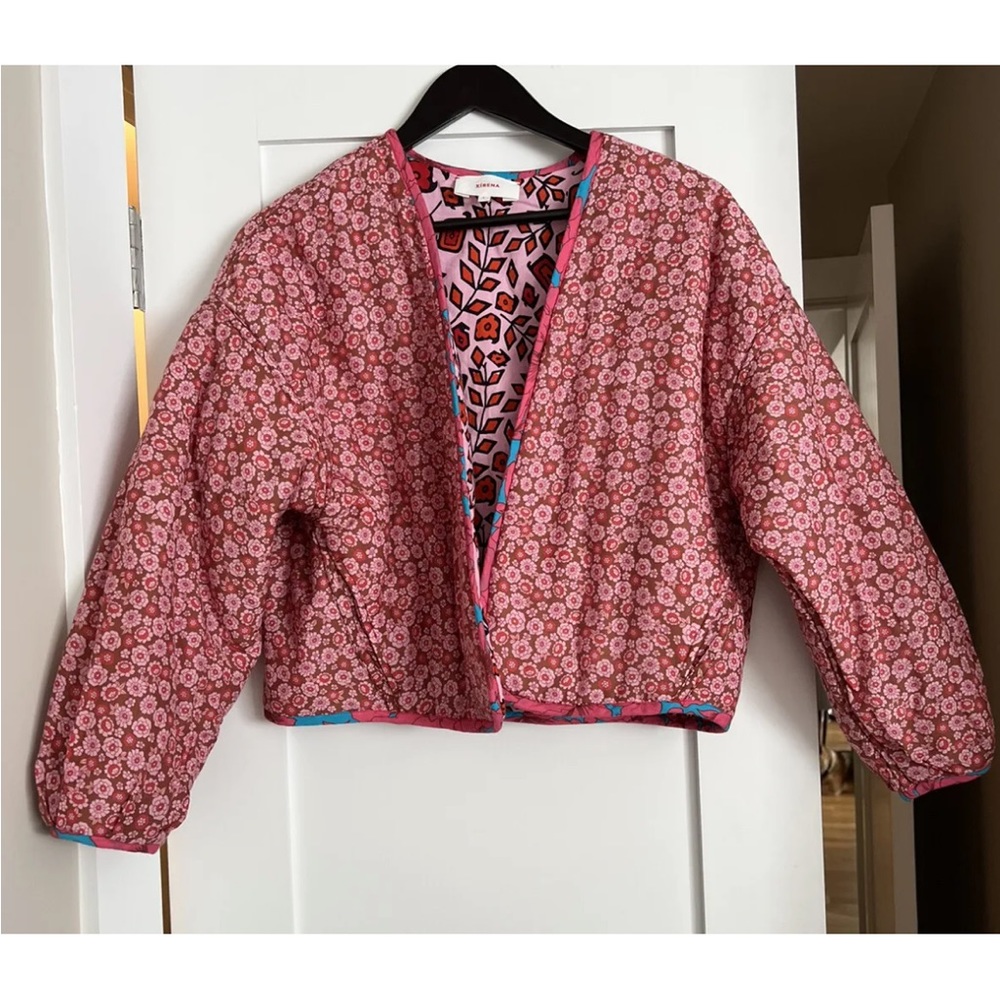 Xirena Rhys Reversible Quilted Puffer Jacket in Pink Cloud size S
